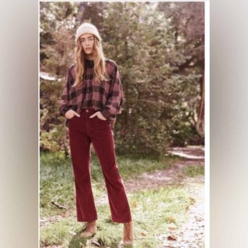 THE GREAT. Vintage Red cropped flared corduroy pants